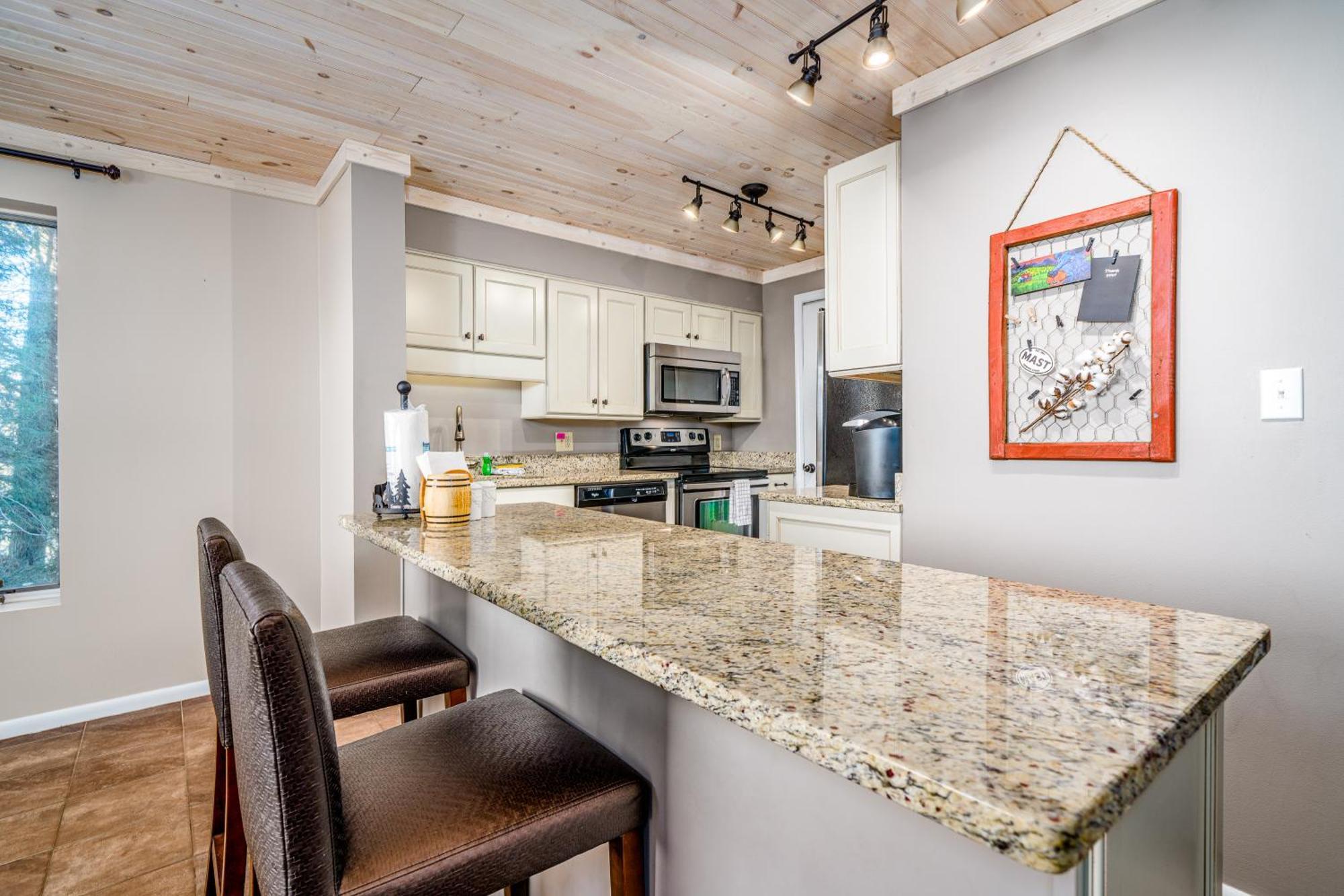 Skyleaf Villa Sugar Mountain Room photo