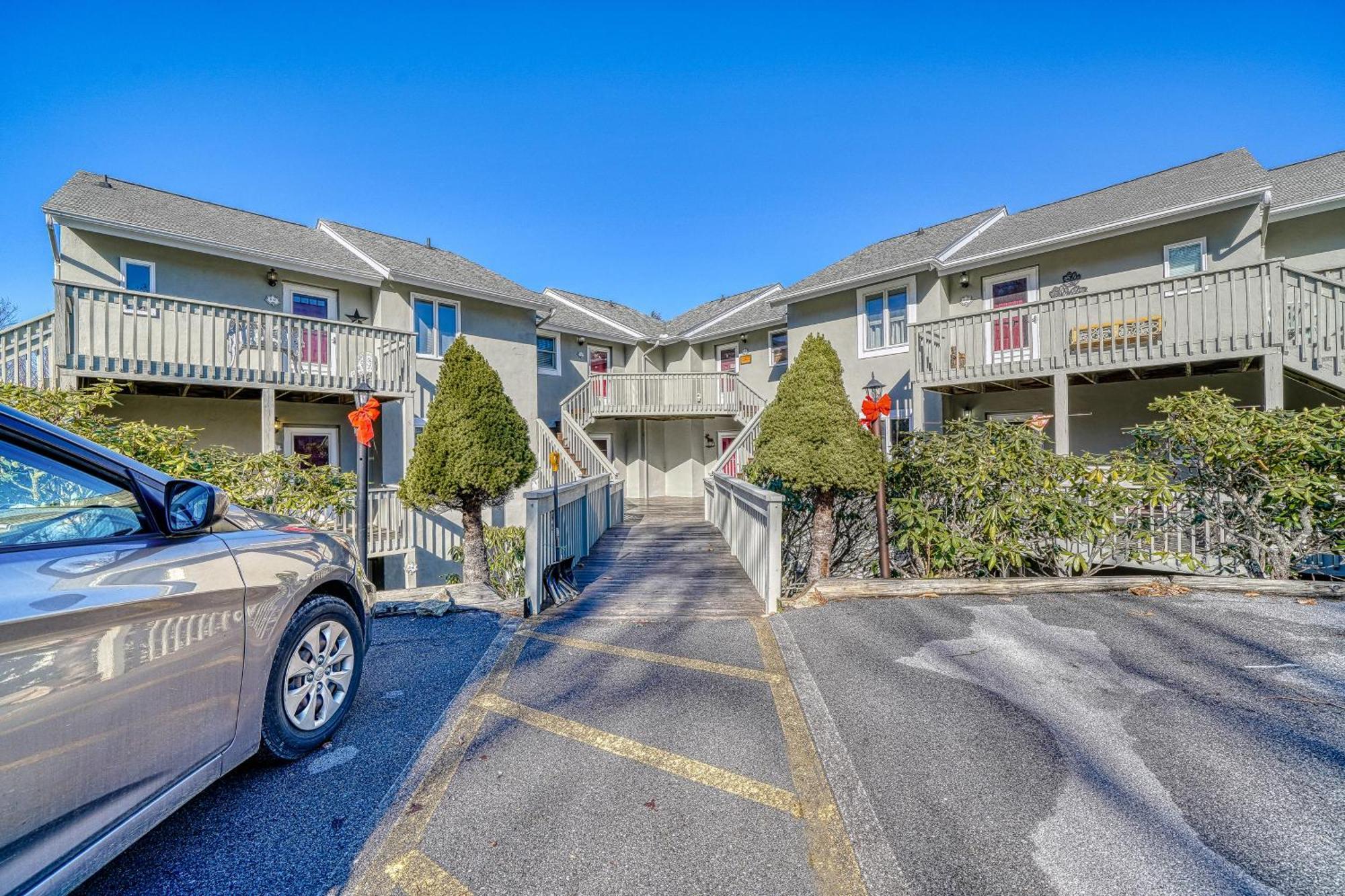 Skyleaf Villa Sugar Mountain Room photo
